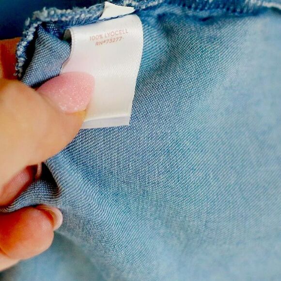 LC Lauren Conrad Chambray Bell Sleeve and Split Back Blouse Top - Picture 6 of 7